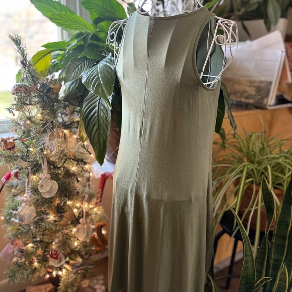 Old Navy green tank dress - Picture 2 of 4